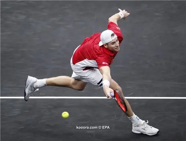 ?i=epa%2ftennis%2f2018-09%2f2018-09-23-07042412_epa