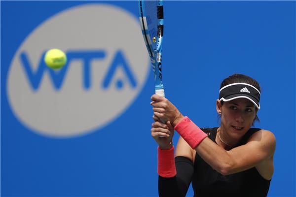 جاربين موجوروزا 