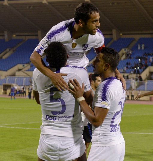 فرحة الشلهبوب بهدف الفوز مع زملائه