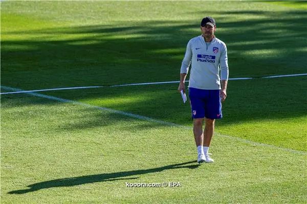 ?i=epa%2fsoccer%2f2018-09%2f2018-09-24%2f2018-09-24-07042854_epa