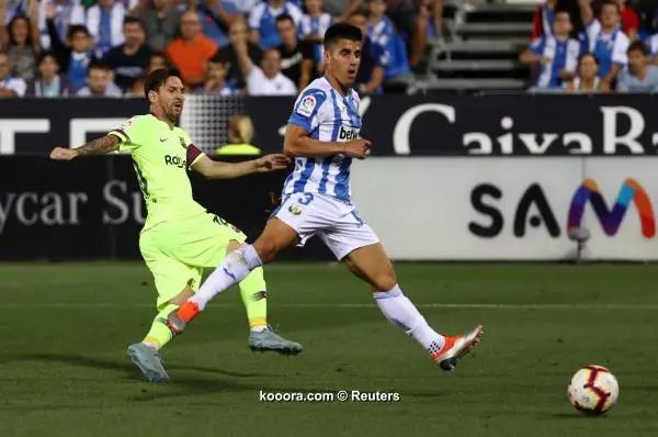 ?i=reuters%2f2018-09-26%2f2018-09-26t184201z_2086175039_rc110b5fa400_rtrmadp_3_soccer-spain-leg-fcb_reuters