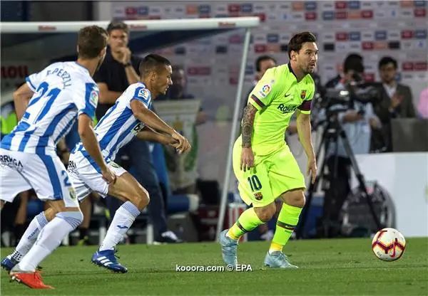 ?i=epa%2fsoccer%2f2018-09%2f2018-09-26%2f2018-09-26-07049093_epa