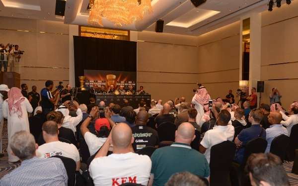 من المؤتمر الصحفي