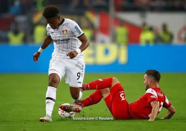 ?i=reuters%2f2018-09-26%2f2018-09-26t181154z_534431353_rc13b71cf630_rtrmadp_3_soccer-germany-dus-b04_reuters