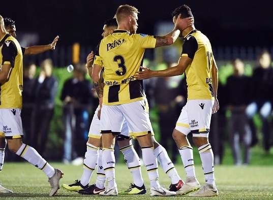 فرحة أسامة درفلو