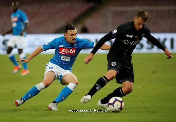?i=reuters%2f2018-09-26%2f2018-09-26t193755z_1755972969_rc1c1429e1a0_rtrmadp_3_soccer-italy-nap-par_reuters