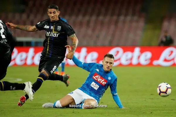 ?i=reuters%2f2018-09-26%2f2018-09-26t194857z_1041129352_rc1716552ad0_rtrmadp_3_soccer-italy-nap-par_reuters