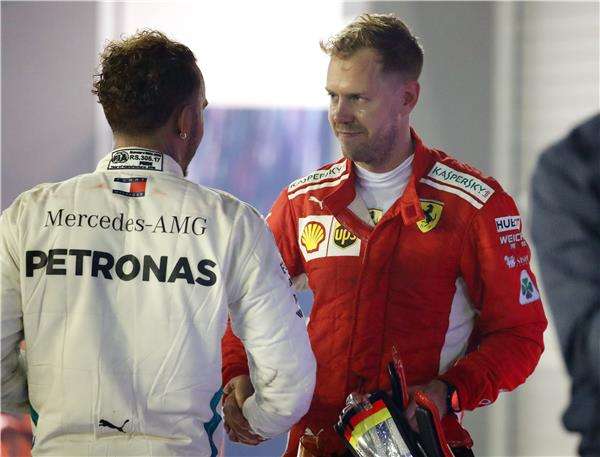 فيتل وهاميلتون