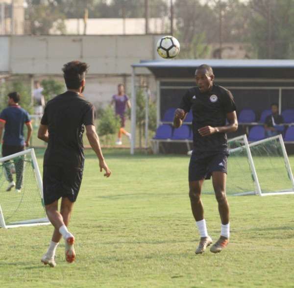 توري في تدريب الزوراء