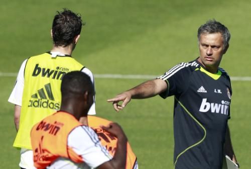 2010-07-16t093159z_01_mad105_rtridsp_3_soccer-spain-real_reuters