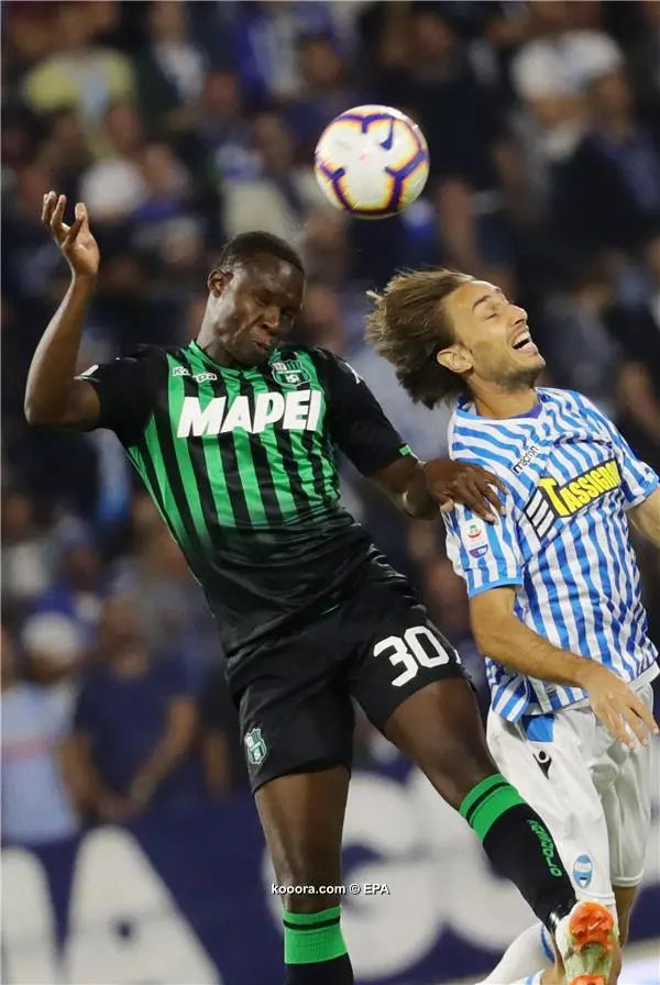 ?i=epa%2fsoccer%2f2018-09%2f2018-09-27%2f2018-09-27-07051820_epa