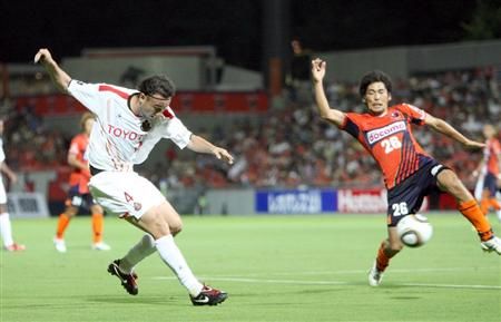 توليو تاناكا ساعد المهاجمين في أكثر من كرة