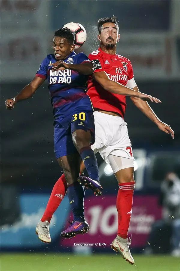 ?i=epa%2fsoccer%2f2018-09%2f2018-09-27%2f2018-09-27-07052900_epa