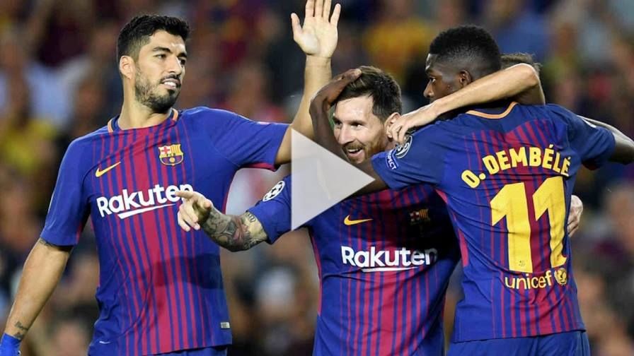 ديمبلي مع لاعبي برشلونة