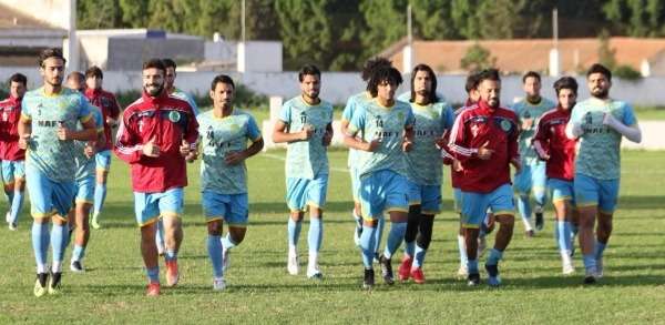 من تدريبات النفط الصباحية في ملعب المنزه