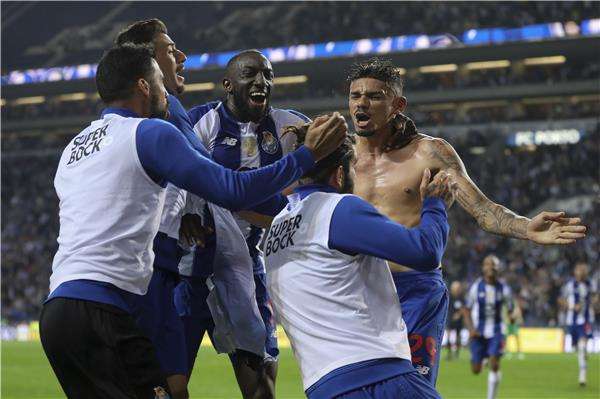 فرحة لاعبي بورتو