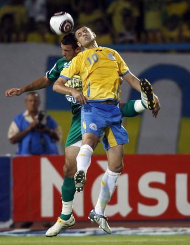 2010-07-18t194125z_01_cai507_rtridsp_3_soccer-africa_reuters