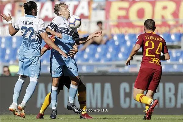 ?i=epa%2fsoccer%2f2018-09%2f2018-09-29%2f2018-09-29-07056664_epa