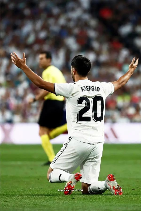 ?i=epa%2fsoccer%2f2018-09%2f2018-09-29%2f2018-09-29-07057600_epa