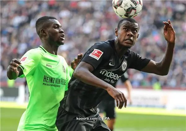 ?i=epa%2fsoccer%2f2018-09%2f2018-09-30%2f2018-09-30-07059006_epa