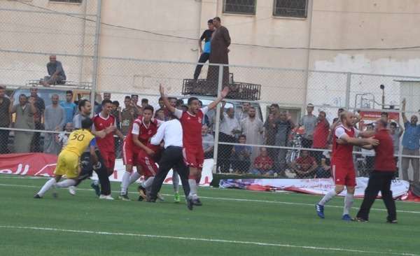 لاعبو خدمات خانيونس