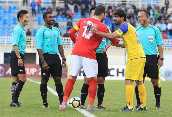 من لقاء الذهاب بين الفريقين