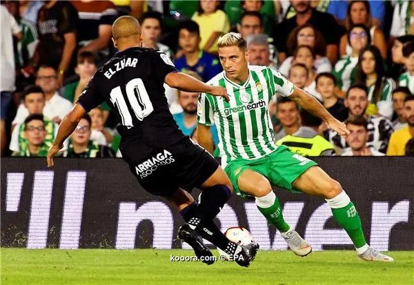 ?i=epa%2fsoccer%2f2018-09%2f2018-09-30%2f2018-09-30-07060071_epa