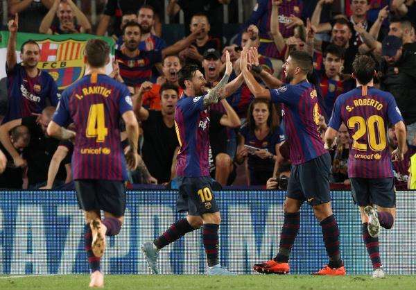 لاعبو برشلونة