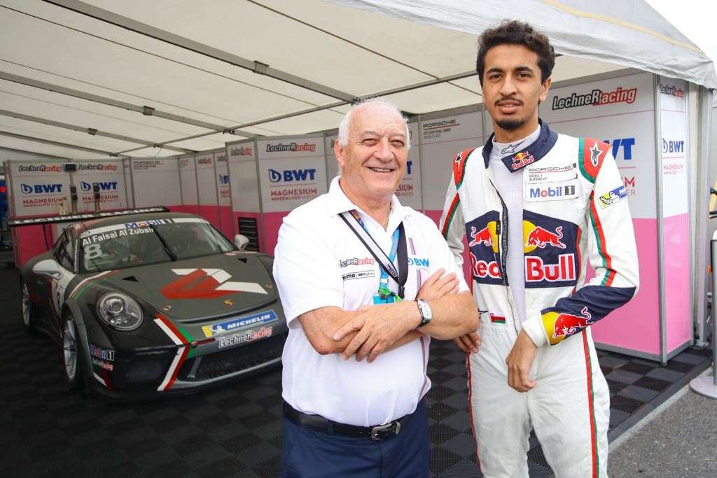 السائق العماني الزبير مع ليخنر