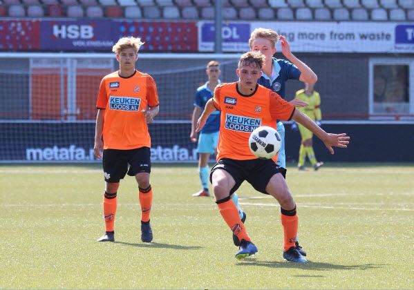 سام لاوتنشاتز