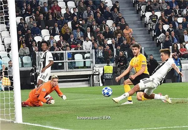 ?i=epa%2fsoccer%2f2018-10%2f2018-10-02%2f2018-10-02-07064779_epa