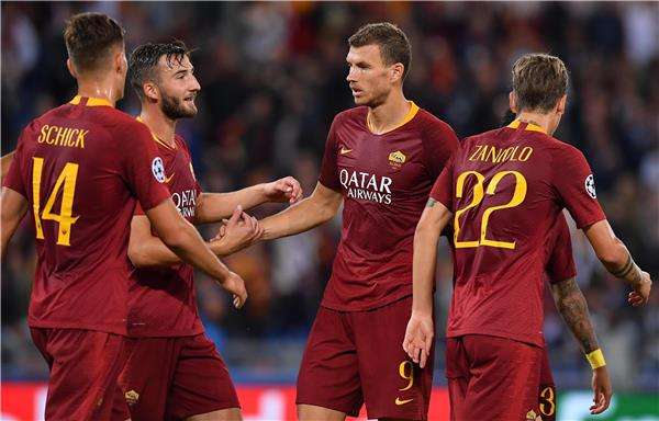 دجيكو مع لاعبي روما