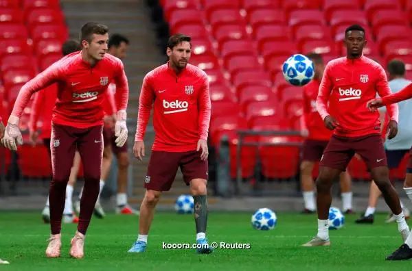 ?i=reuters%2f2018-10-02%2f2018-10-02t172343z_1370273064_rc123a9b6e10_rtrmadp_3_soccer-champions-tot-fcb-preview_reuters