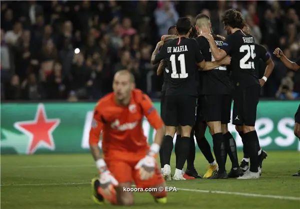 ?i=epa%2fsoccer%2f2018-10%2f2018-10-03%2f2018-10-03-07067023_epa