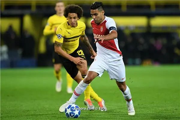 ?i=epa%2fsoccer%2f2018-10%2f2018-10-03%2f2018-10-03-07067502_epa