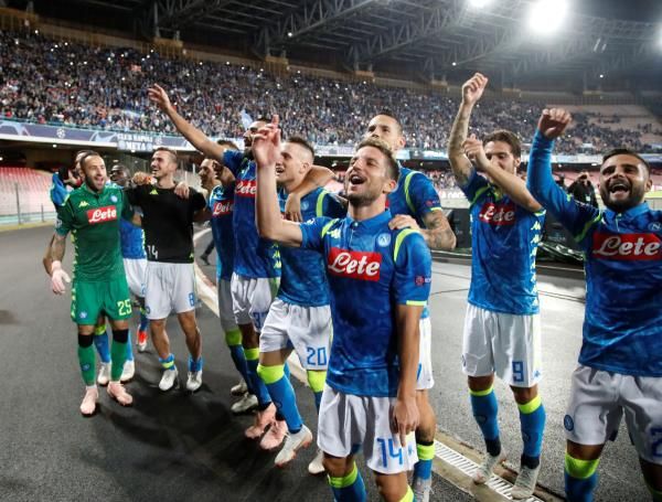 لاعبو نابولي