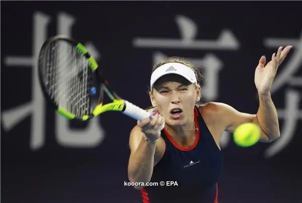 ?i=epa%2ftennis%2f2018-10%2f2018-10-04-07068790_epa