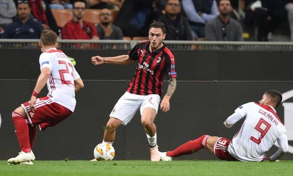 من مباراة ميلان وأولمبياكوس 