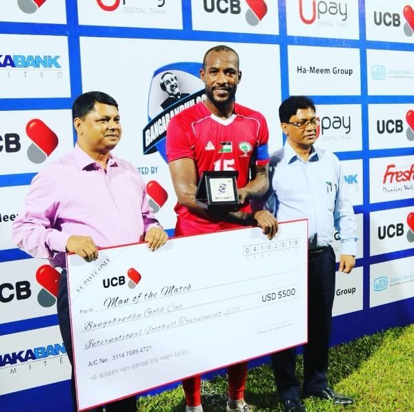 عبد اللطيف البهداري