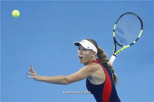 ?i=epa%2ftennis%2f2018-10%2f2018-10-05-07071504_epa