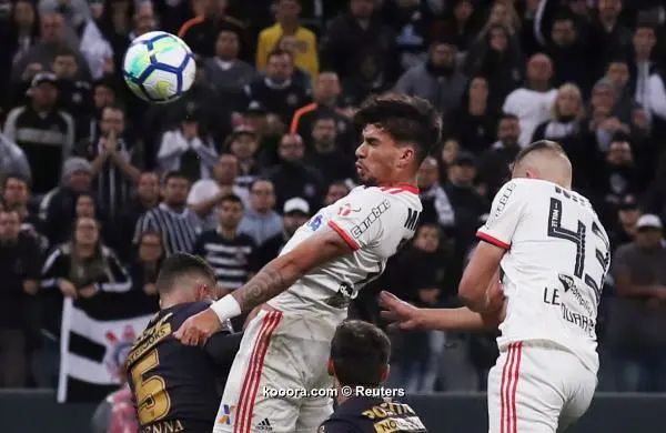 ?i=reuters%2f2018-10-06%2f2018-10-06t014418z_1877929866_rc1e85d0d350_rtrmadp_3_soccer-brazil-cth-fla_reuters