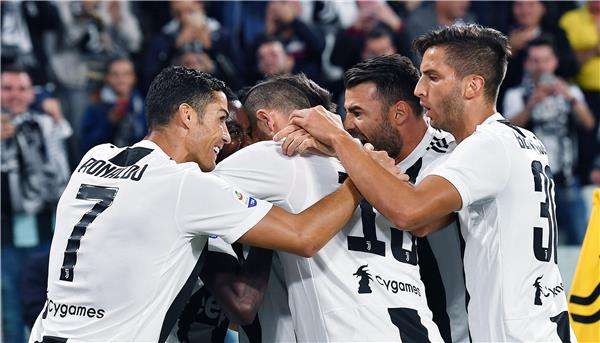 لاعبو يوفنتوس 