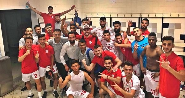 الأولمبي الفلسطيني بعد الفوز في المباراة الأولى