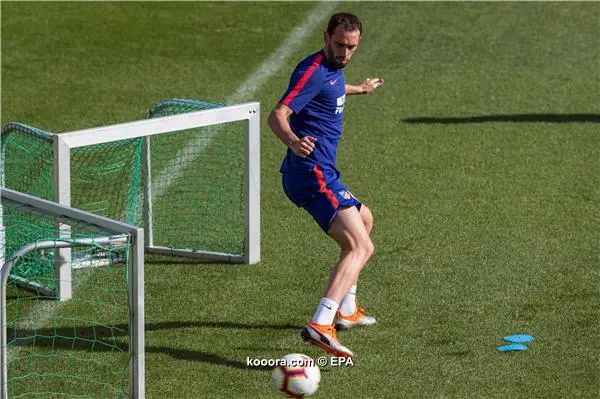 ?i=epa%2fsoccer%2f2018-10%2f2018-10-06%2f2018-10-06-07073440_epa