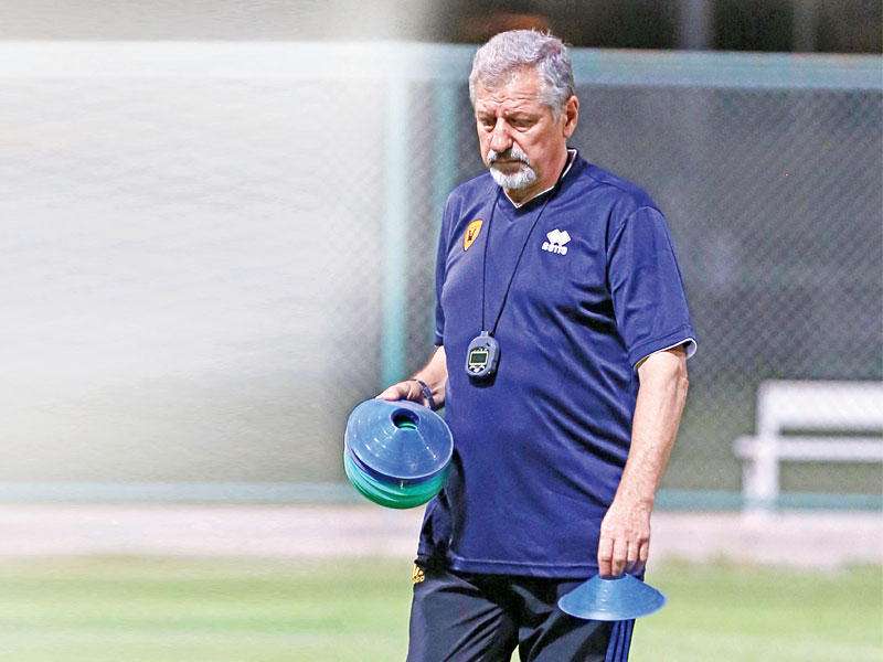 إيوان مارين