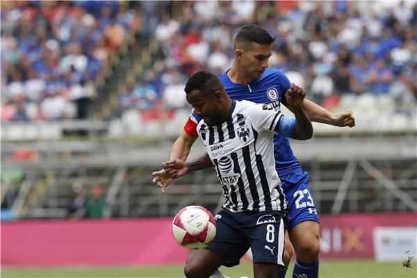 من لقاء كروز أزول ومونتيري