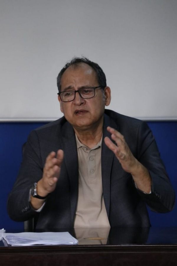 الجزائري عز الدين شيح