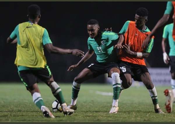 من تدريبات منتخب 19 عاما السعودي