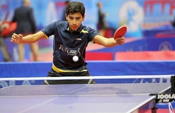 يوسف عبد العزيز