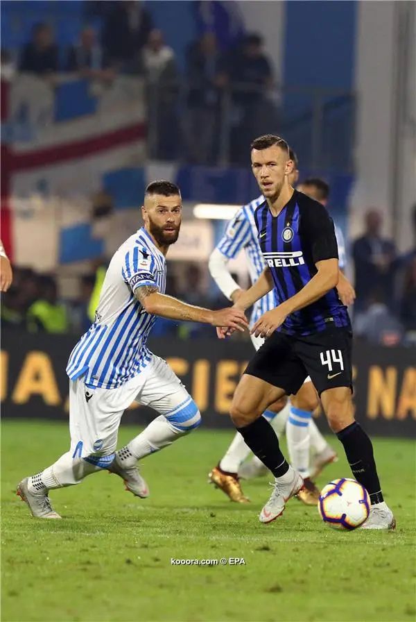 ?i=epa%2fsoccer%2f2018-10%2f2018-10-07%2f2018-10-07-07077652_epa